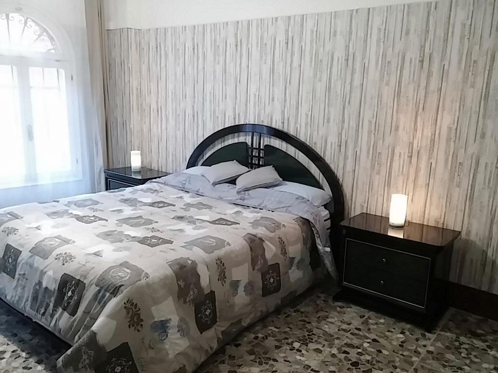 Casa Sul Rio Apartment Венеция Екстериор снимка