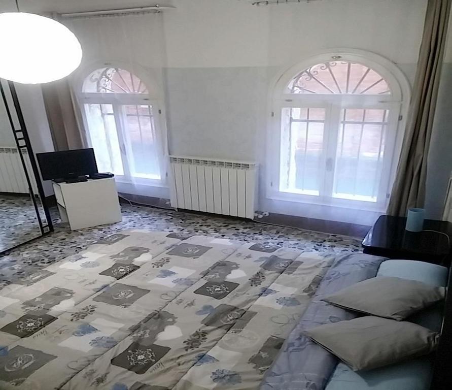 Casa Sul Rio Apartment Венеция Екстериор снимка